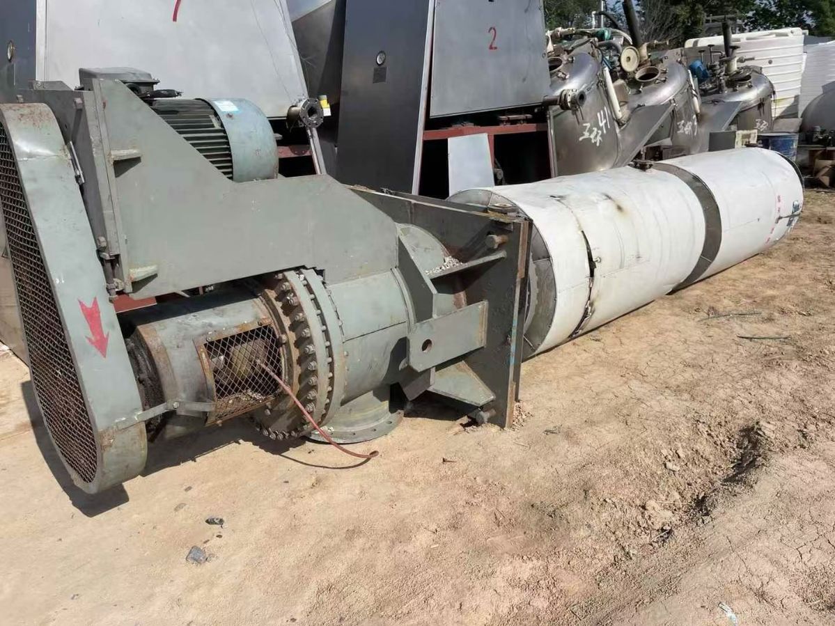 转让二手薄膜蒸发器 一台8平方不锈钢材质薄膜刮板蒸发器