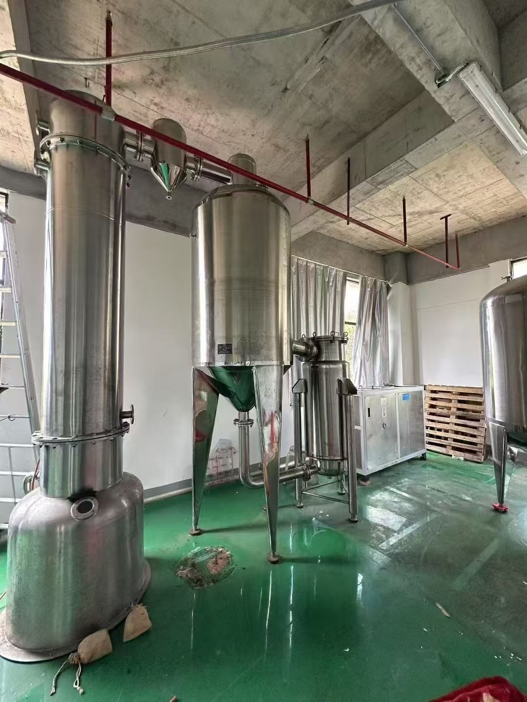 转让二手浓缩蒸发器 一套容积1500升食品级单效浓缩蒸发器
