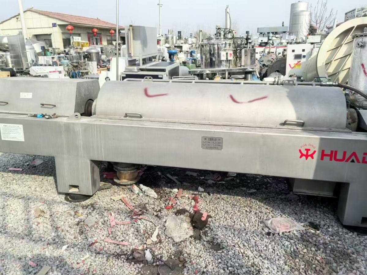 转让二手卧螺离心机 一台WZ-60型华鼎卧螺离心机