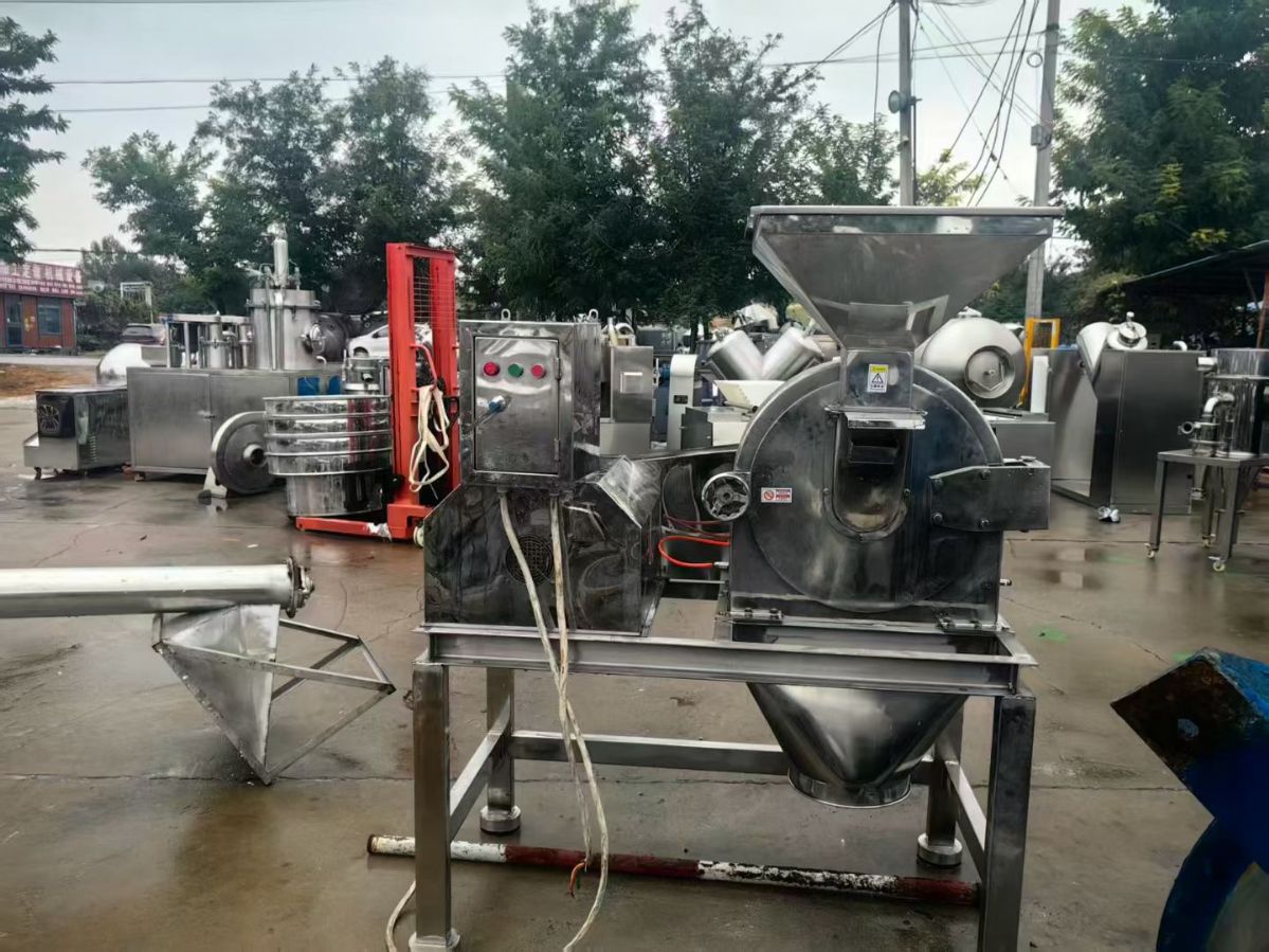 转让二手*粉碎机 一台WF-150型除尘*粉碎机