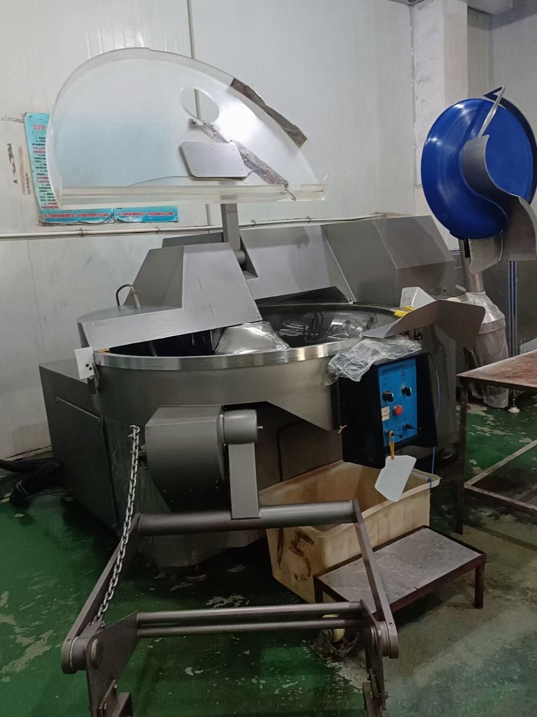 转让二手高速斩拌机 一台330型沈阳吉祥产高速变频斩拌机
