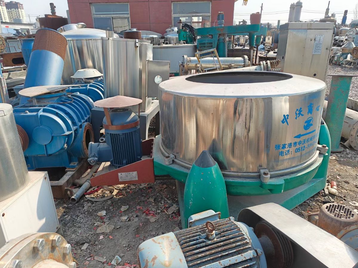 转让二手三足离心机 一台直径1200型三足式脱水离心机