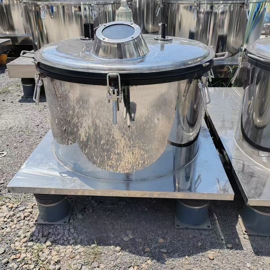 转让二手平板离心机 两台800型内衬哈啦平板密闭式离心机