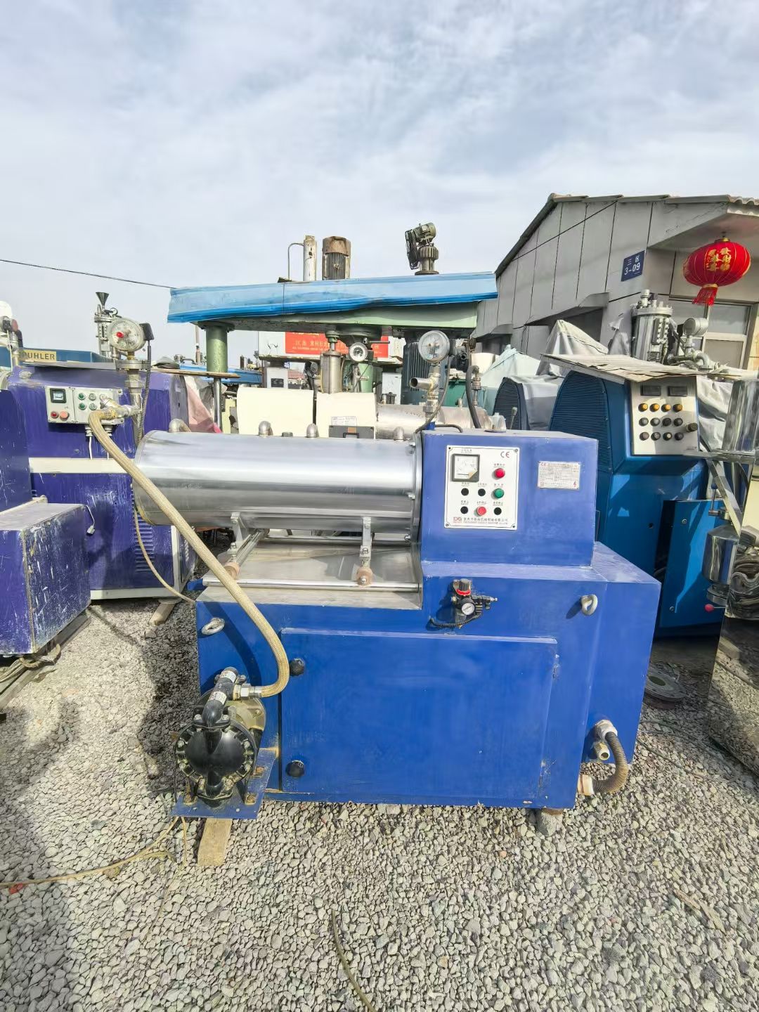 转让二手卧式砂磨机 一台容积30升重庆德高产卧式砂磨机