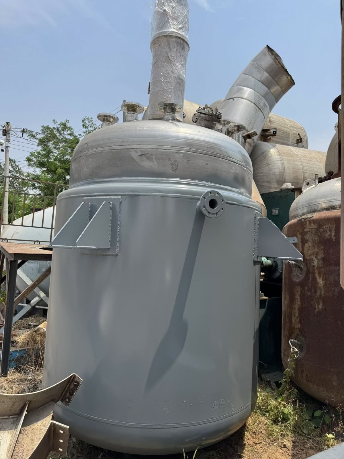 转让二手不锈钢反应釜 一台容积10立方外夹套不锈钢反应釜