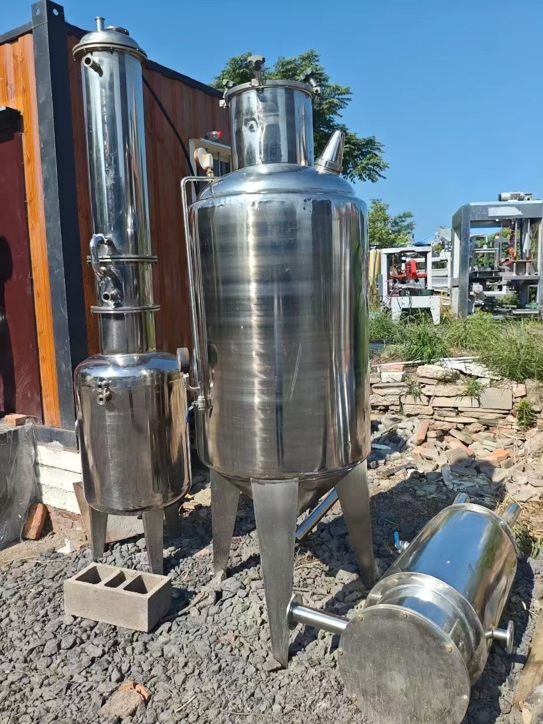 转让二手浓缩蒸发器 一套容积300升食品级单效浓缩蒸发器