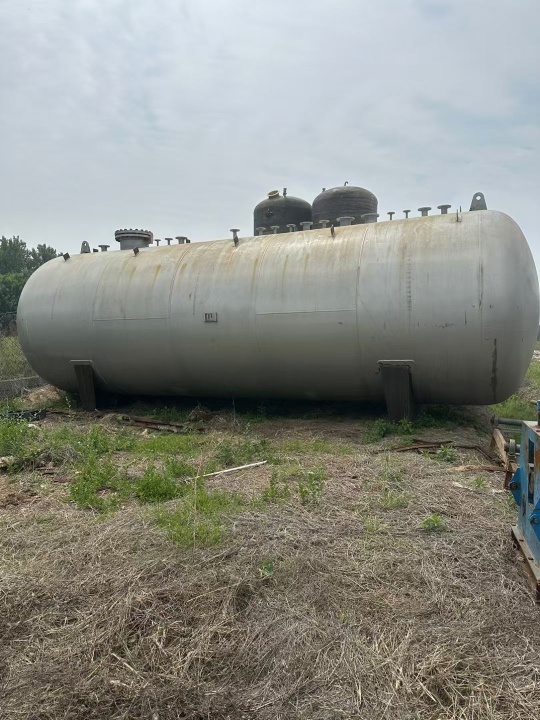 转让二手环氧乙烷储罐 两台容积48立方不锈钢卧式环氧乙烷储罐