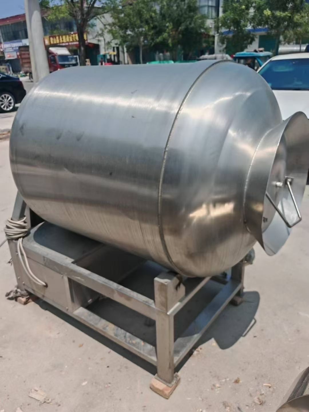 转让二手真空滚揉机 一台容积1000升带变频真空滚揉机