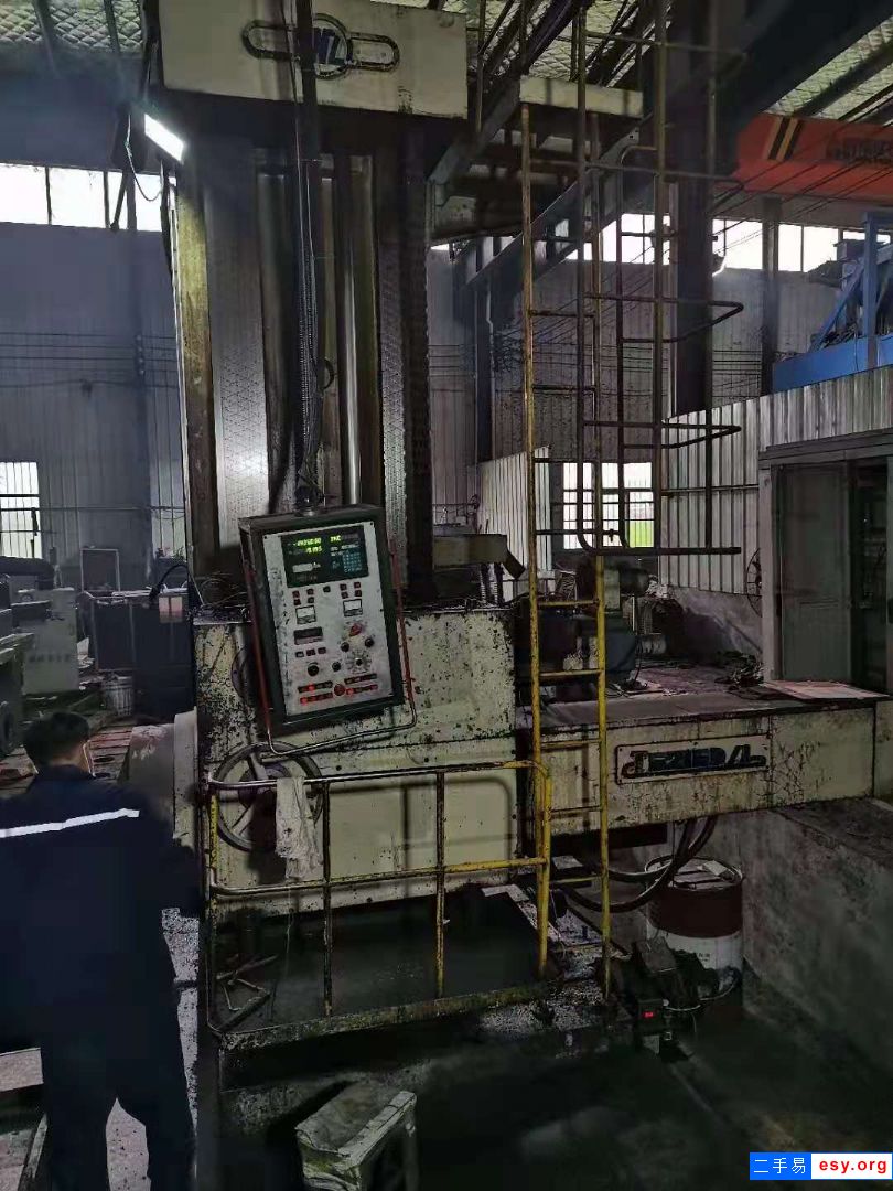 厂家处理二手武汉重型T6216D-1落地镗床二手落地镗床