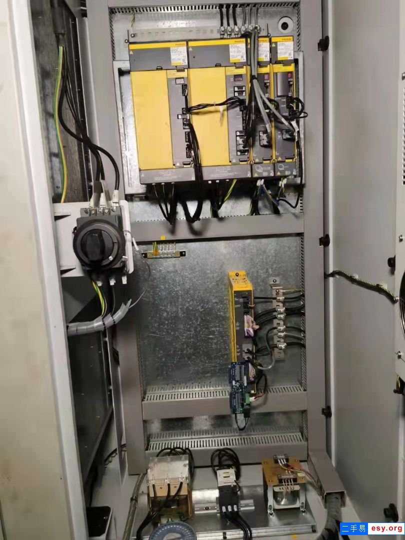 出售二手台湾原装爱格玛VMC-168重型数控铣带液压站