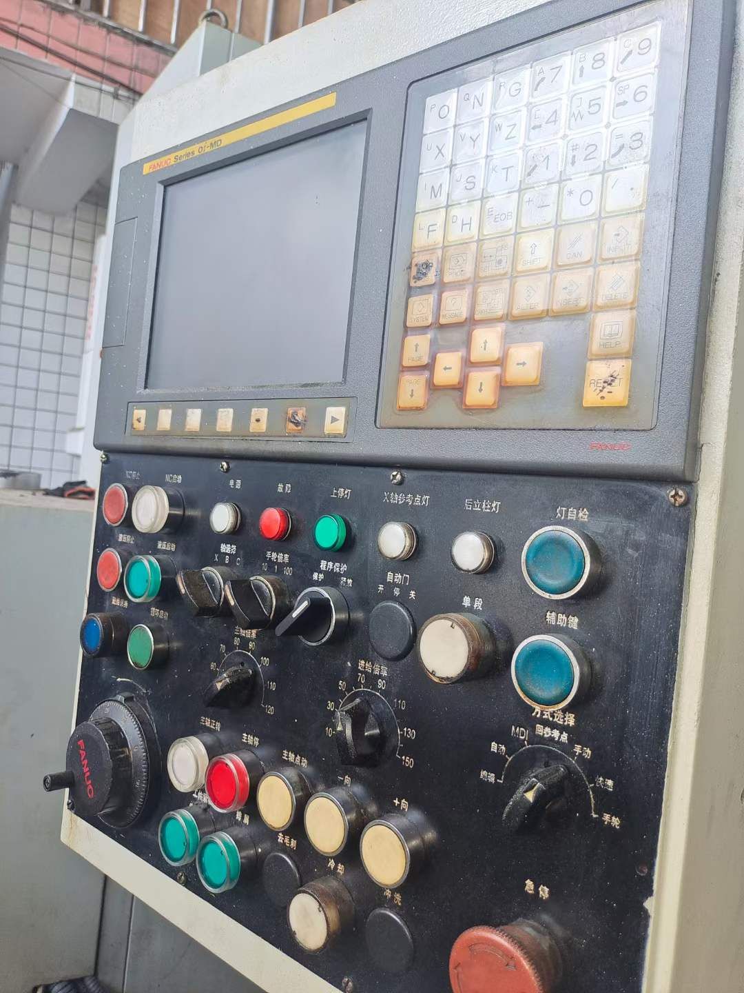 转让南京二机Y5132CNC数控插齿机发那么Oi-MD系统