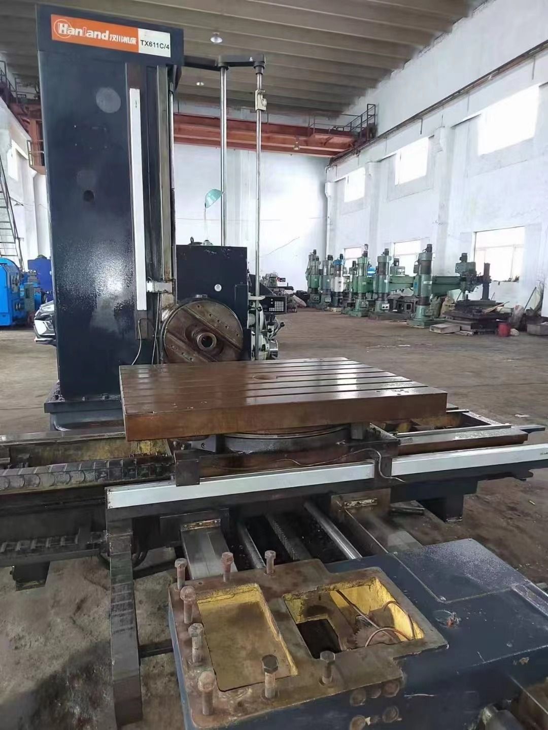 转让二手汉川T611C-4卧式铣镗床主轴直径110
