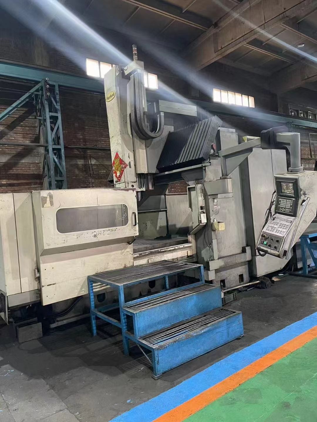 转让二手协鸿CNC-2150龙门加工中心主轴转速6000