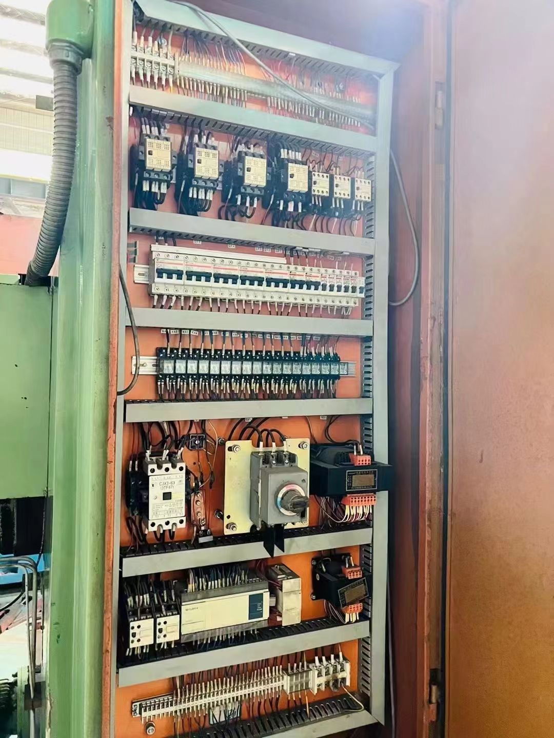 转让中捷TPX6111B-3卧式铣镗床主轴转速1000