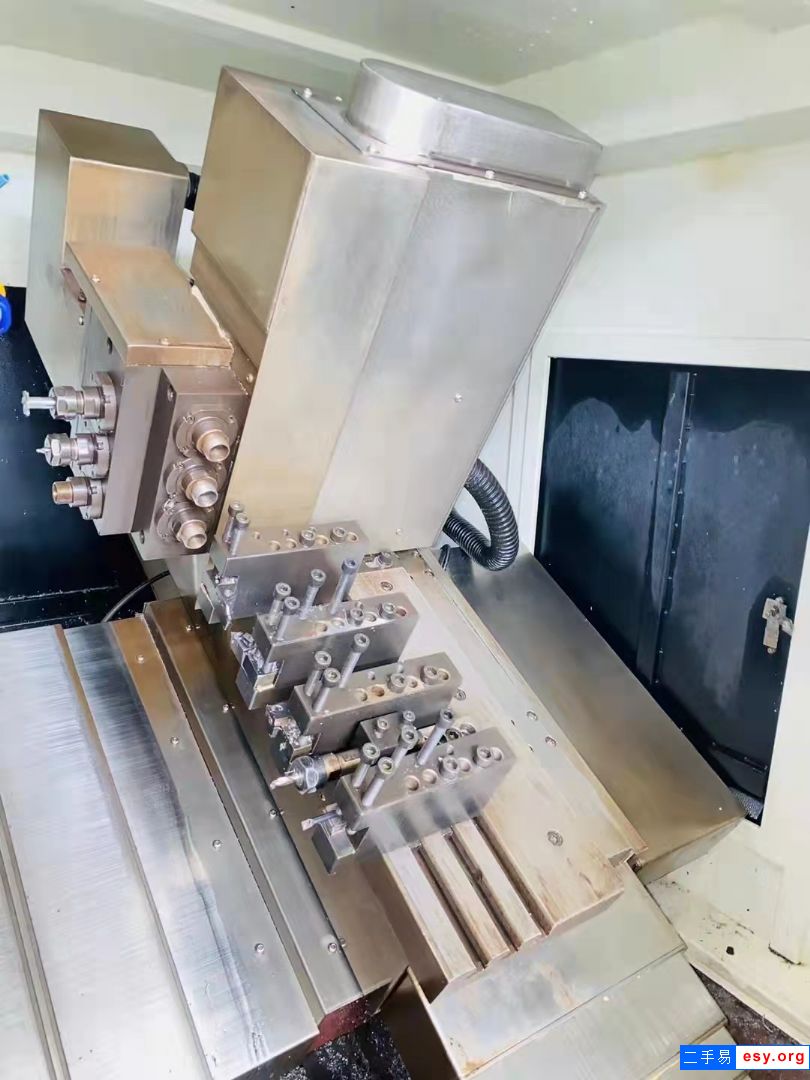 处理二手广东锐锋CK-6046车铣复合二手两线轨车铣复合