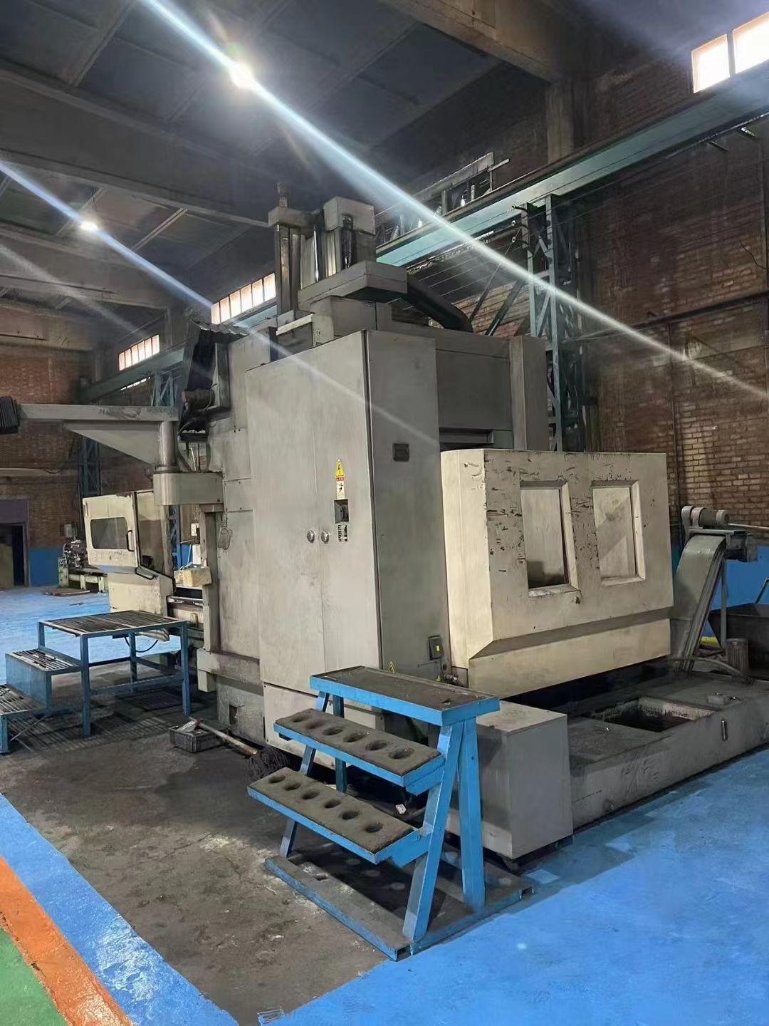 转让二手协鸿CNC-2150龙门加工中心主轴转速6000