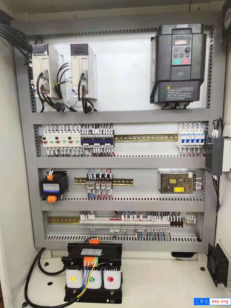 急售二手云南一机CK NC-6150B数控卧式车床二手数控车二手车床