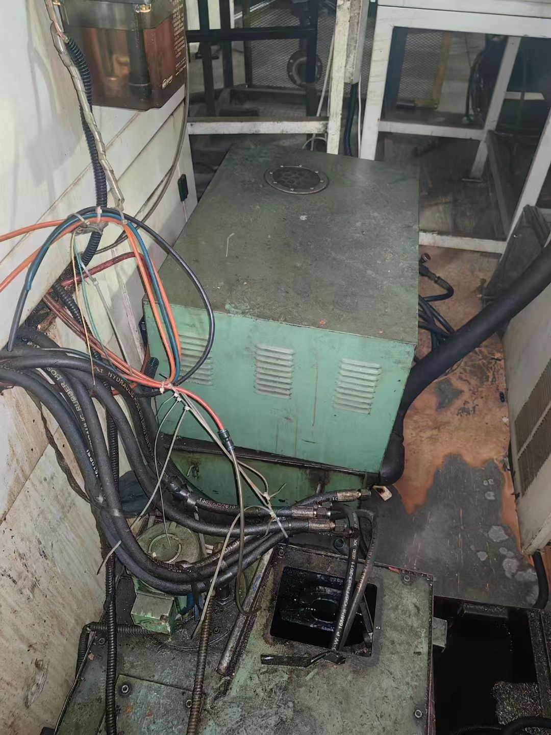 处理二手南京Y5132A插齿机二手插齿机