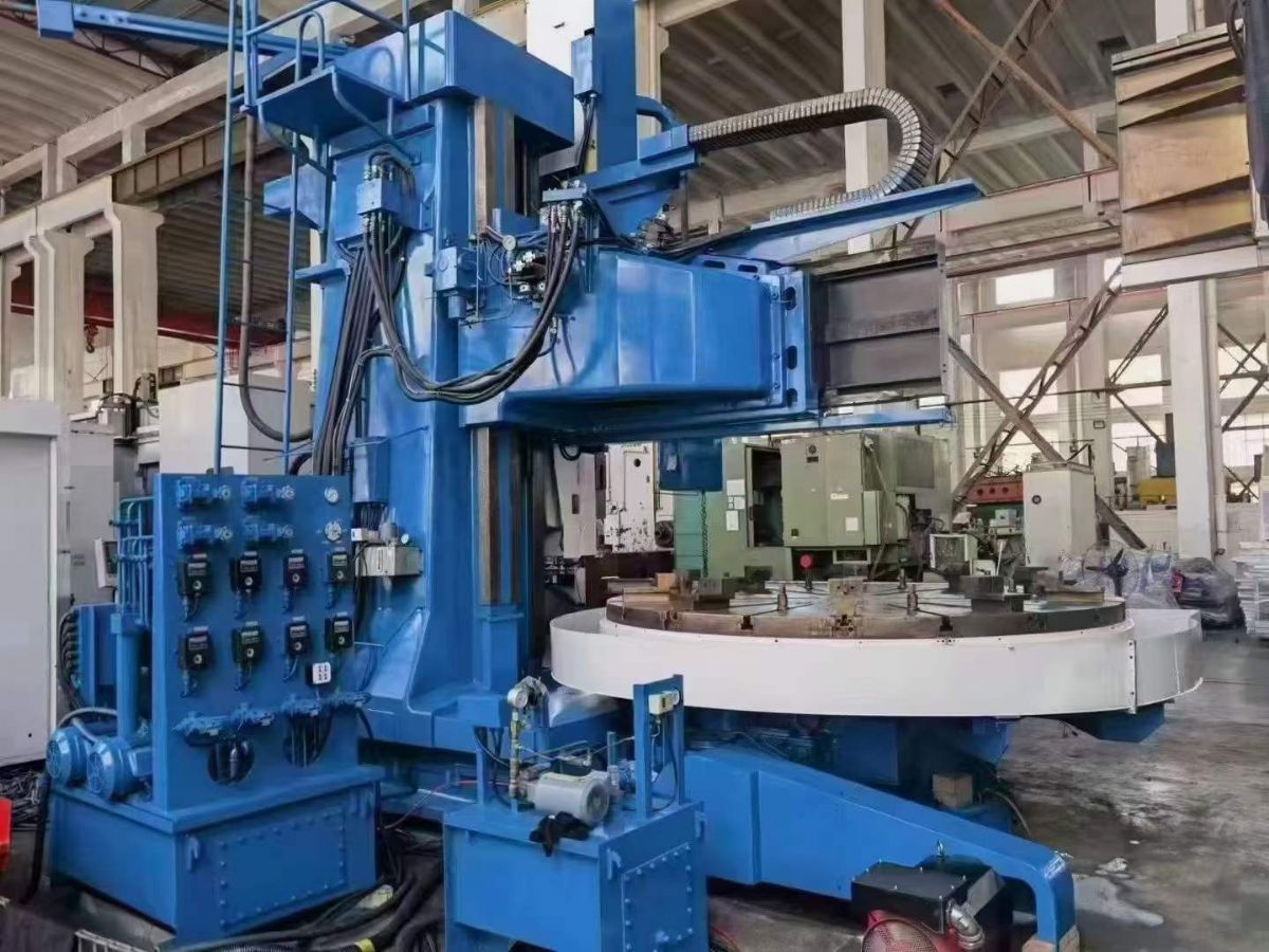 处理二手日本OM3.2数控立式车床工作台直径2.7米