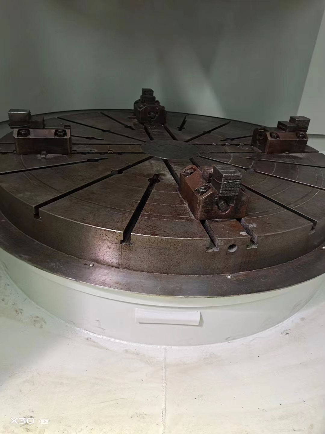 处理二手油机KV-1600ATCC数控立式车床回转直径2米