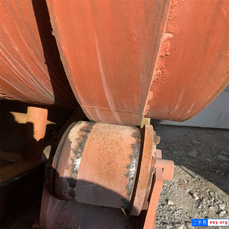 出售一台二手1.8*8米无轴滚筒筛，9.8成新，价格不高