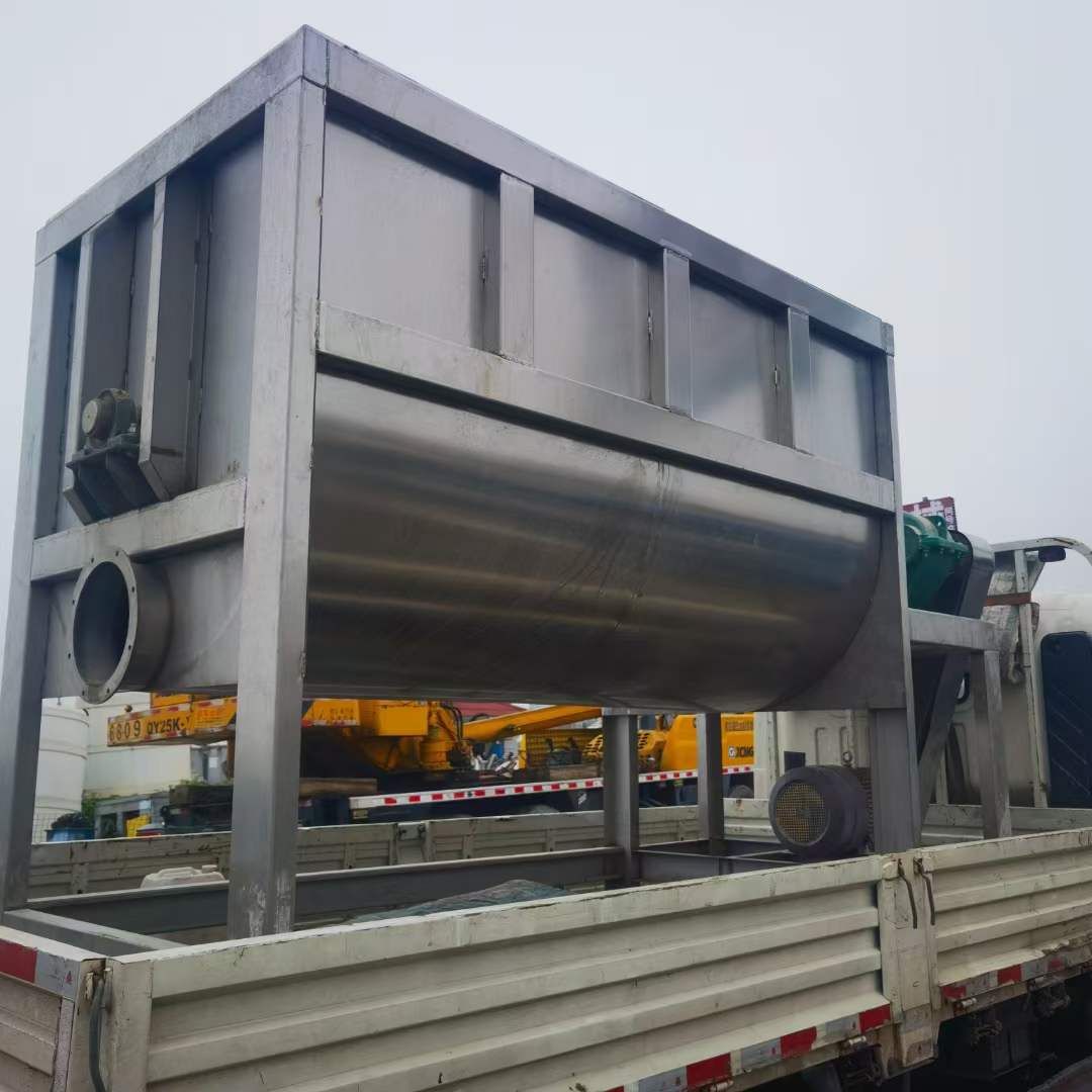 转让5立方不锈钢螺带混合机，性能稳定