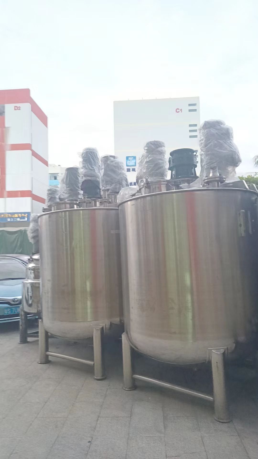 3吨304不锈钢搅拌罐