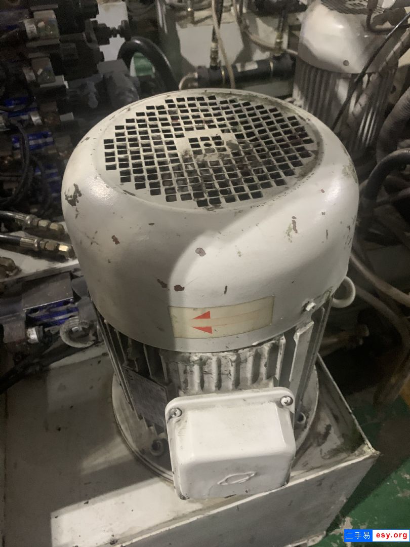 原装坤威25T小圆盘立式机转盘注塑机精密小电子
