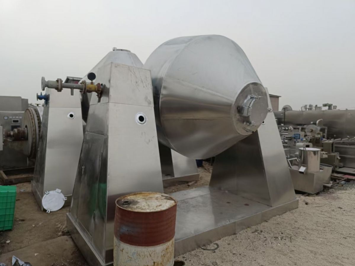 河北邯郸出售二手双锥干燥机 双锥真空回转干燥机 型号齐全