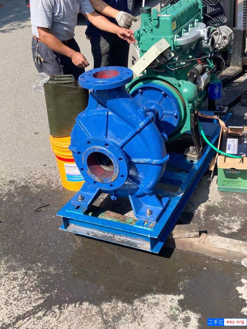 转让9成新柴油机水泵一台