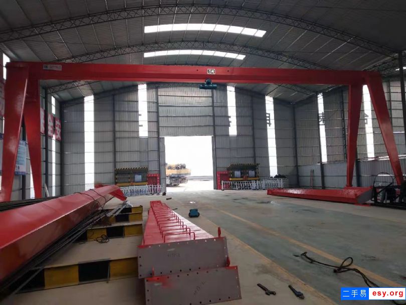 出售9.5成新二手龙门吊行车起重机数台3吨-50吨